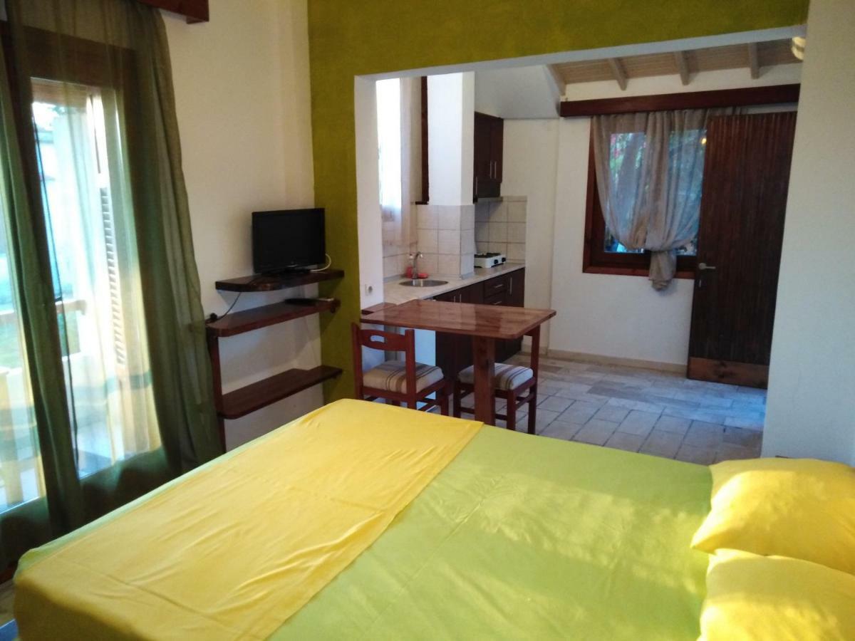 Apartment Victoria Ájosz Jeórjosz Kültér fotó